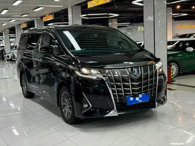 Toyota Alphard 2022, 100000 км, за 468000 CNY