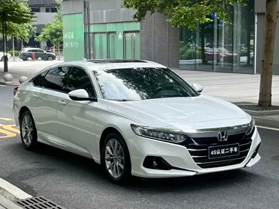 Honda Accord 2023, 52000 км, за 105000 CNY