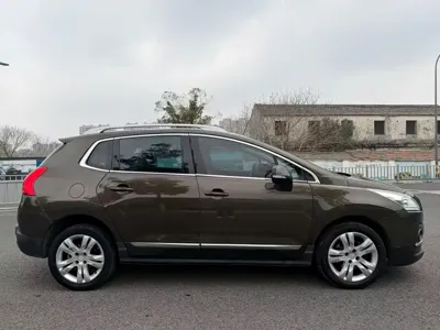 Peugeot 3008 2016, 140000 км, за 19800 CNY