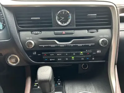 Lexus RX 2018, 100000 км, за 169800 CNY - фото 17