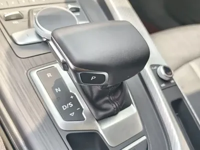 Audi A4L 2017, 120000 км, за 69800 CNY - фото 19