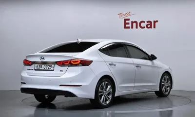 Hyundai Avante 2016, 116427 км, за 6950000 KRW - фото 2