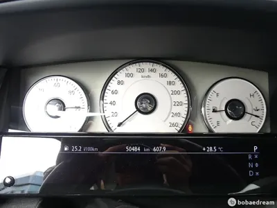 Rolls-Royce Ghost 2017, 49900 км, за 215000000 KRW - фото 8
