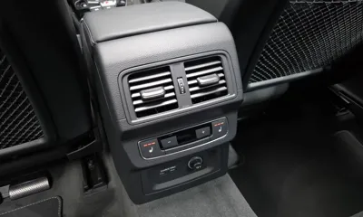 Audi SQ5 2022, 7337 км, за 53000000 KRW - фото 34