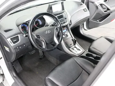 Hyundai Avante 2014, 122016 км, за 3330000 KRW - фото 7