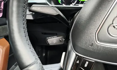 Audi e-tron 2020, 69673 км, за 43300000 KRW - фото 33