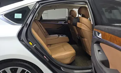 Hyundai Genesis 2016, 242636 км, за 8990000 KRW - фото 11