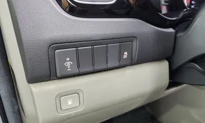 Kia Canival 2016, 116615 км, за 11300000 KRW - фото 13