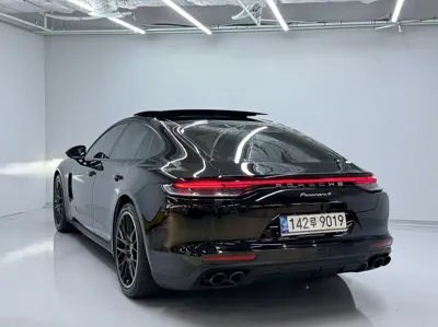 Porsche Panamera 2021, 36940 км, за 88000000 KRW