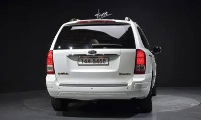 Kia Canival 2011, 175144 км, за 4250000 KRW - фото 4