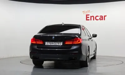 BMW 5-Series 2018, 104119 км, за 35300000 KRW