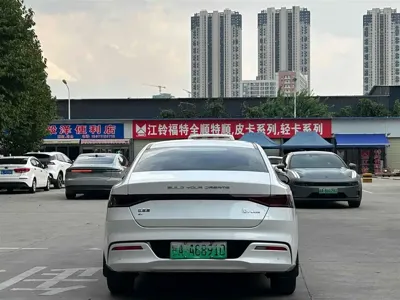 BYD Qin Plus 2023, 32000 км, за 68800 CNY - фото 8