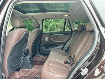 BMW X1 2021, 77000 км, за 109800 CNY - фото 15