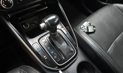 Kia Carens 2017, 130395 км, за 9150000 KRW - фото 9