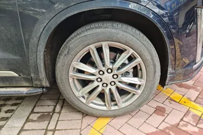 Cadillac XT6 2021, 48700 км, за 163763.08 CNY - фото 8