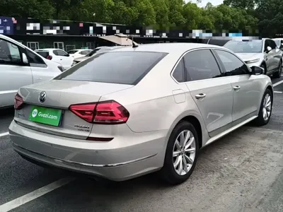 Volkswagen Passat 2017, 129500 км, за 45800 CNY - фото 7