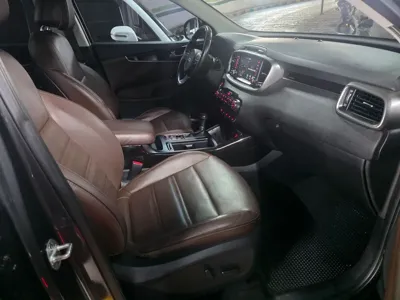 Kia Sorento 2015, 124525 км, за 12990000 KRW - фото 8