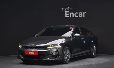 Kia K5 · 2021 год