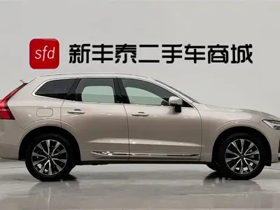 Volvo XC60 2025, 38000 км, за 173000 CNY