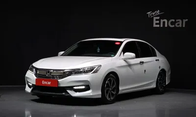 Honda Accord · 2017 год