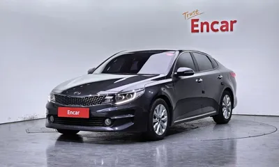Kia K5 · 2017 год