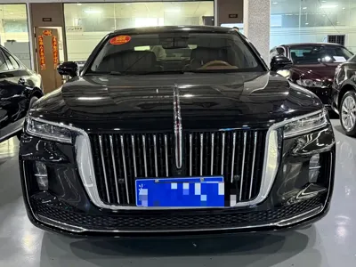 Hongqi Hongqi H9 2021, 50000 км, за 124400 CNY