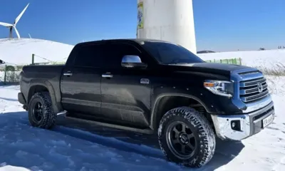 Toyota Tundra · 2021 год