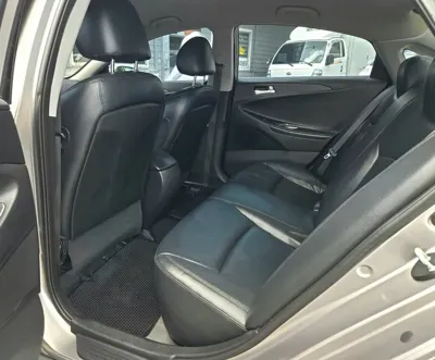 Hyundai Sonata 2010, 284077 км, за 2500000 KRW - фото 9