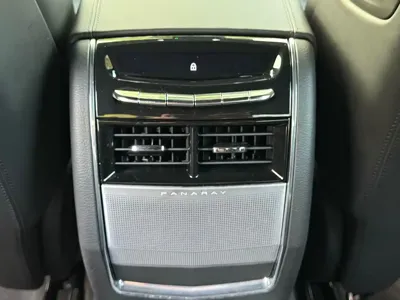 Cadillac CT6 2019, 70000 км, за 339799 CNY - фото 11
