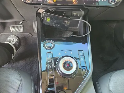 Kia Niro 2024, 30000 км, за 17370000 KRW - фото 11