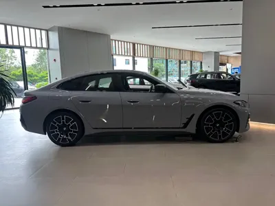 BMW 4 Series 0, 100 км, за 328000 CNY