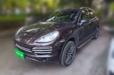 Porsche Cayenne · 2014 год