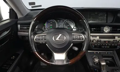 Lexus ES 2017, 55483 км, за 27500000 KRW - фото 14