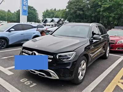 Mercedes-Benz GLC 2020, 27000 км, за 168000 CNY