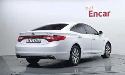 Hyundai Grandeur 2016, 233861 км, за 3500000 KRW
