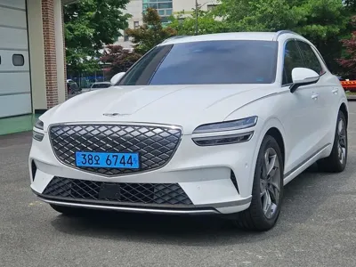 Genesis GV70 2022, 68090 км, за 46990000 KRW