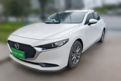 Mazda Mazda 3 Axela · 2023 год