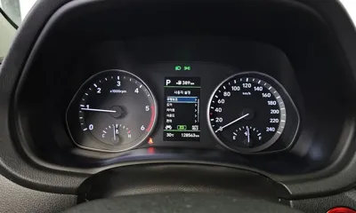 Hyundai i30 2018, 128563 км, за 11000000 KRW - фото 8