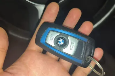 BMW 3 Series 2018, 72600 км, за 83408.53 CNY - фото 14