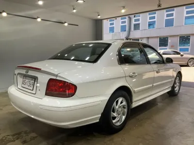 Hyundai Sonata 2003, 70200 км, за 2500000 KRW