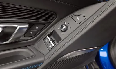 Audi R8 2022, 26297 км, за 159000000 KRW - фото 28