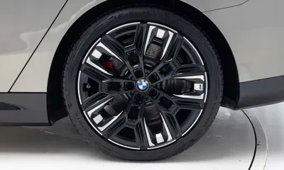 BMW i5 2025, 8060 км, за 93000000 KRW - фото 5