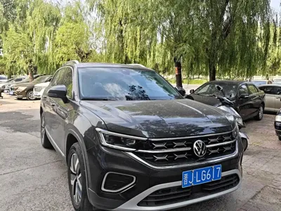 Volkswagen Tayron · 2023 год