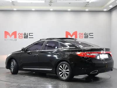 Hyundai Grandeur 2011, 125696 км, за 4700000 KRW