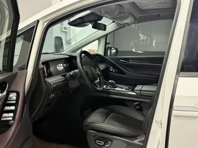GAC Motor Trumpchi M8 2025, 24000 км, за 166800 CNY - фото 6