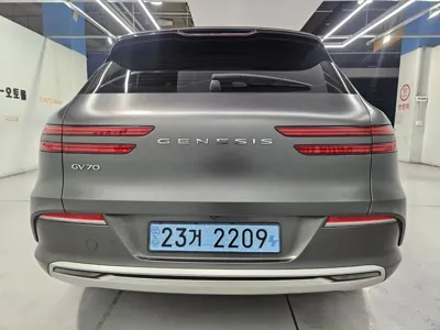 Genesis GV70 2022, 132081 км, за 43800000 KRW