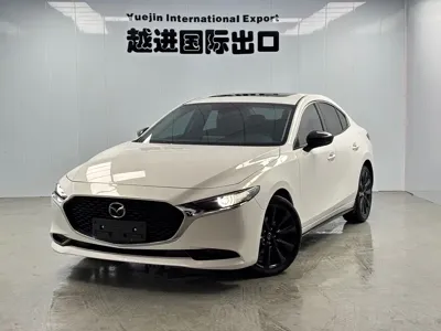 Mazda 3 Axela · 2022 год