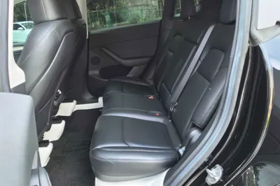 Tesla Model Y 2022, 79700 км, за 171974.93 CNY - фото 34