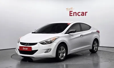 Hyundai Avante · 2012 год