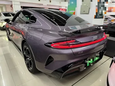 Xiaomi SU7 2025, 26000 км, за 168299 CNY - фото 16